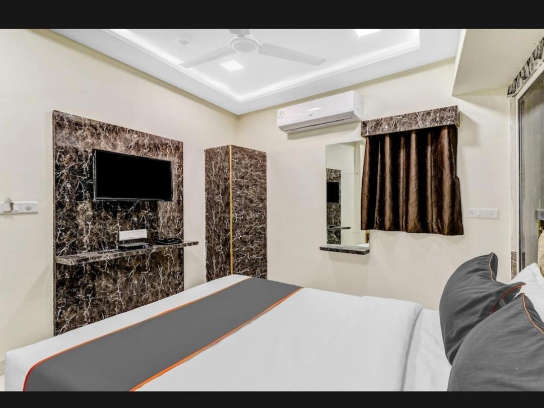 Hotel Bhavya Residency Amhedabad Dış mekan fotoğraf
