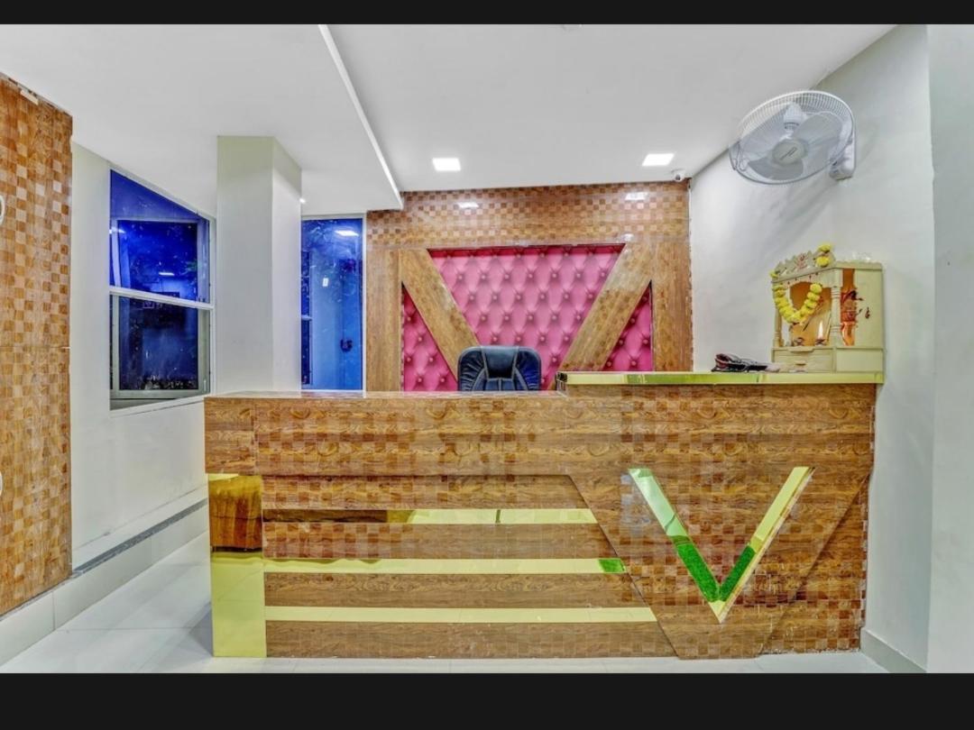 Hotel Bhavya Residency Amhedabad Dış mekan fotoğraf